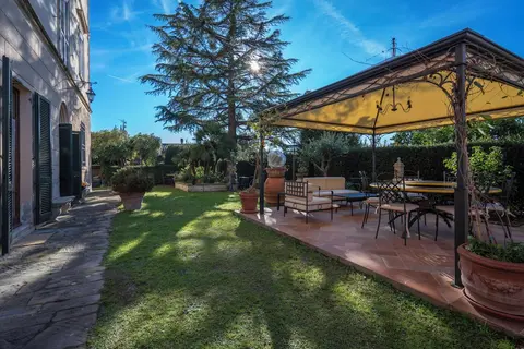 Gaby Apartment In Villa Wifi Pisa