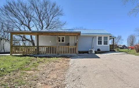 Cozy Lesterville Home Near Parks & Forests!