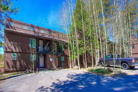 Park View Paradise 3 Bedroom Condo by RedAwning