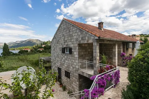 Apartments Maria Kolocep