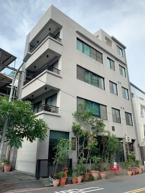 Lea's apartment A