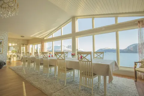 Arctic Panorama Lodge