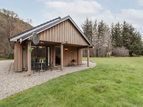 Stone Water Cottage