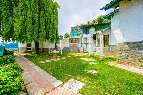 Fabhotel Prime The Himalayan View Resort
