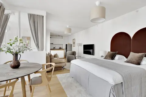 Sanders City - Popular 1-bdr Apt In the Capital