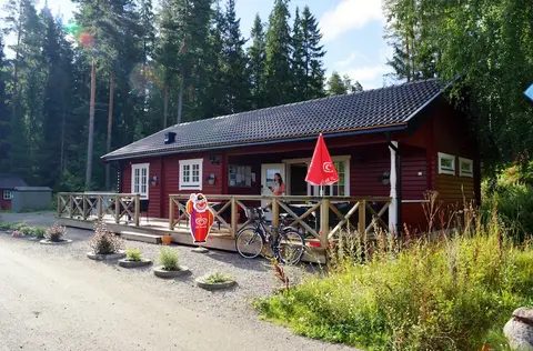 Långsjön Stugor & Camping