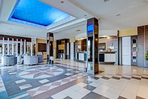 OYO 90697 Hotel Wisata