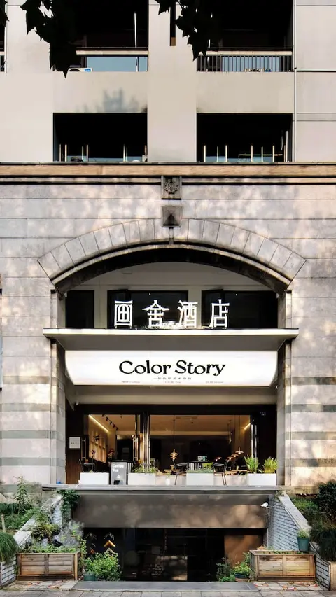 Colorstory Hotel