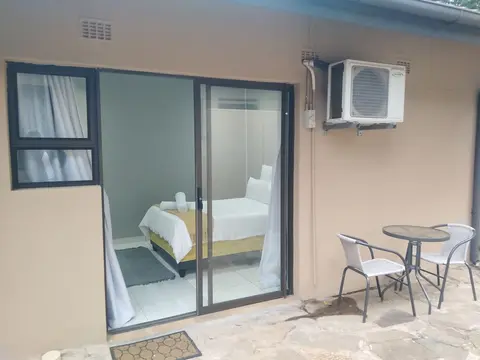 Nqabanqaba B&B