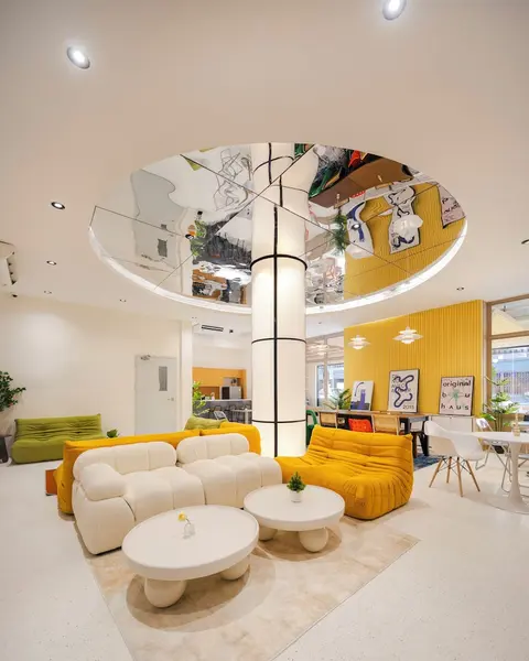 Bembis Hotel Charoenakorn 10