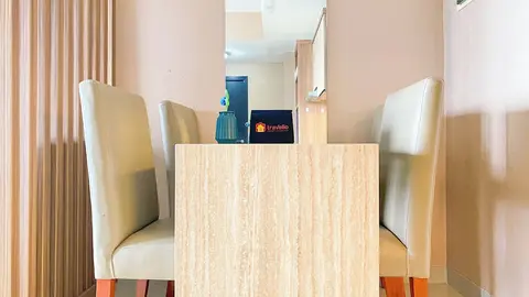 Homey and Comfort Stay 2BR at Paramount Skyline Apartment