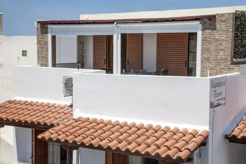 Kapetanos Rooms