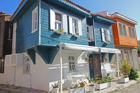 Elit Konukevi