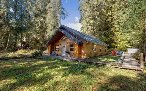 61MBR - Hot Tub - Wi-Fi - Pets Ok - Sleeps 6