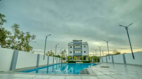 Hotel Paramount Udaipur