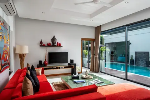 Crystal Pool Villa