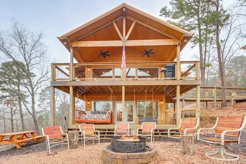 Cabin on Beaver Lake w/ Views & Furnished Deck!