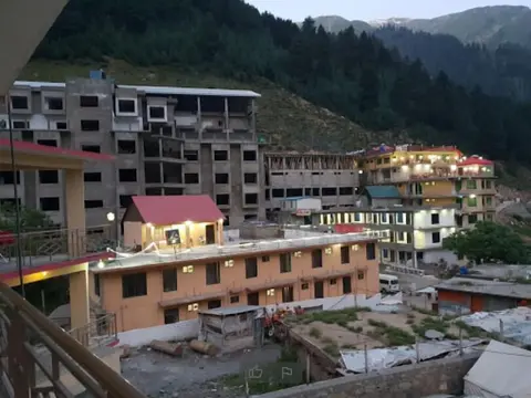 The Landmark Hotel