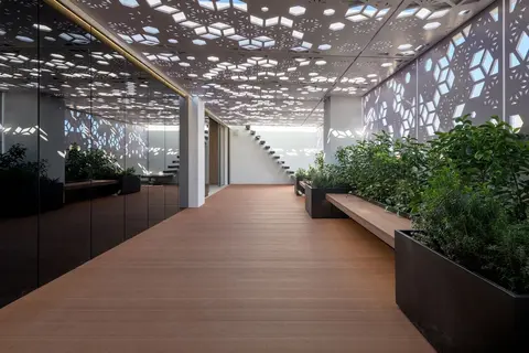 Essence Suites