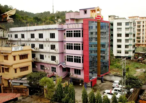 Hotel Grand Luit