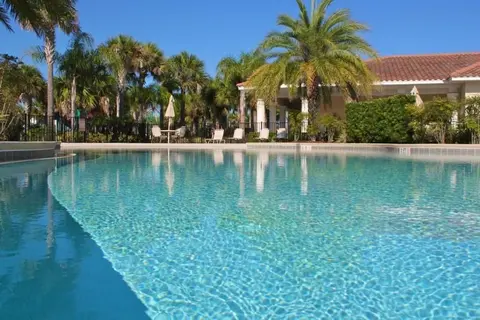 Oakwater Resort, Amazing Location