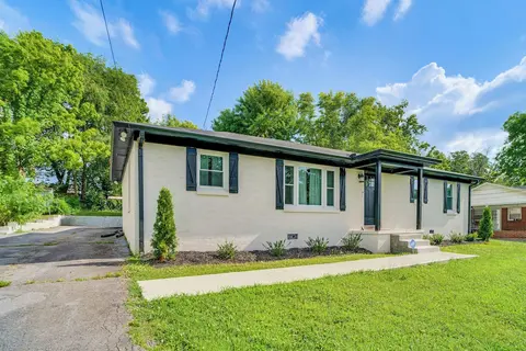 1 Mi to Downtown Gallatin: Family-friendly Home!