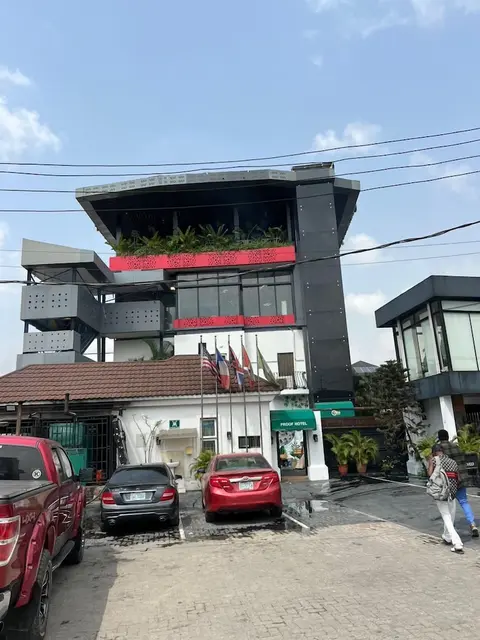 Proof Lounge Hotel