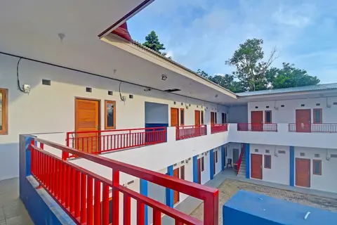 Hotel O Cvictory Inn