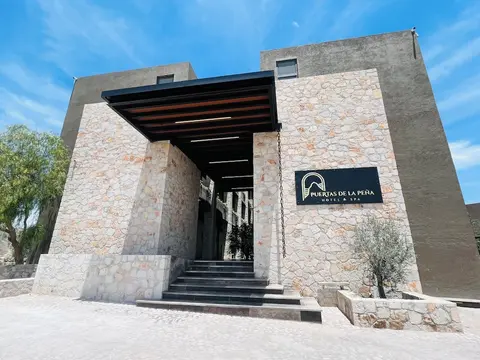 Puertas de la Peña Hotel & Spa