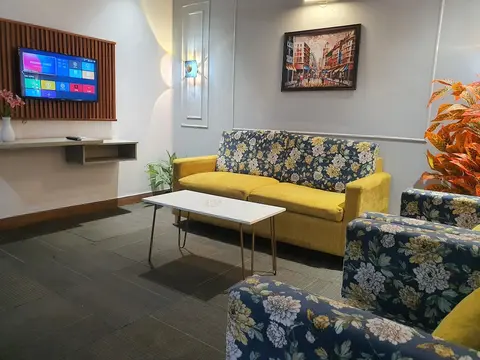 Mallenzo suites