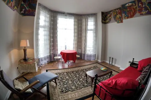 Golden Tides Seaside Retreat in Saint Leonards