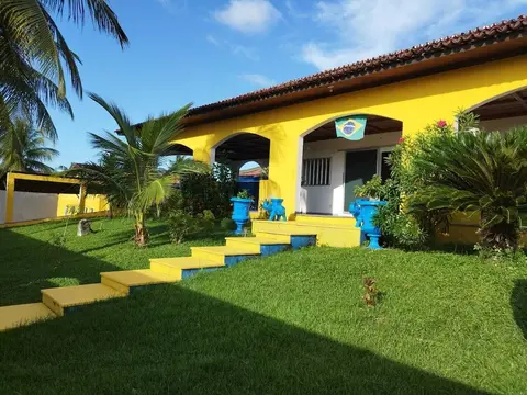 Casa com Piscina 50000 lts Área Gourmet