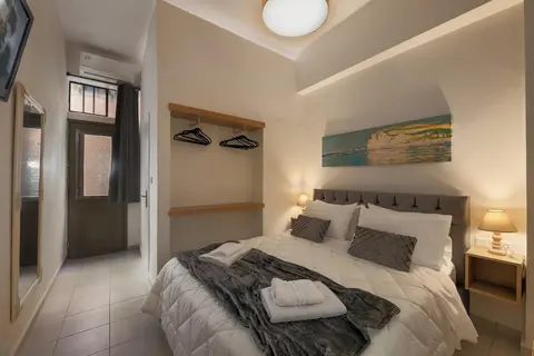 Elartis Apartment