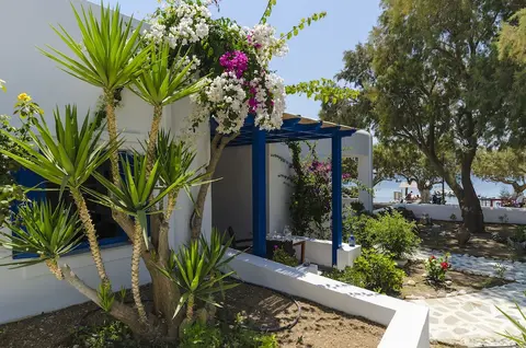 Mouras Studios