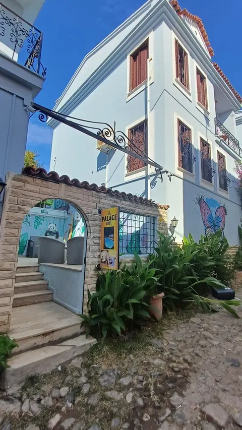 Cunda Palace