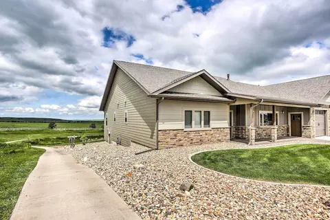 Luxe Spearfish Hideaway: Golf, Hike, Explore!