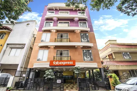 FabHotel Oriental Suites III