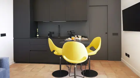 Mira Suite