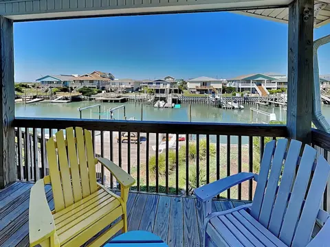 On Island Time by Topsail Realty