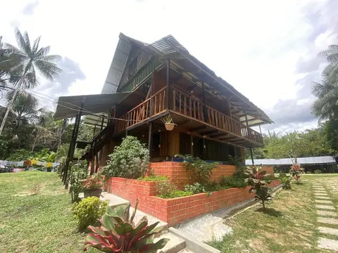 CABAÑAS TAKANA