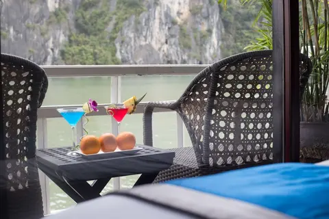Verdure Lotus Grandeur Cruise on Ha Long Bay