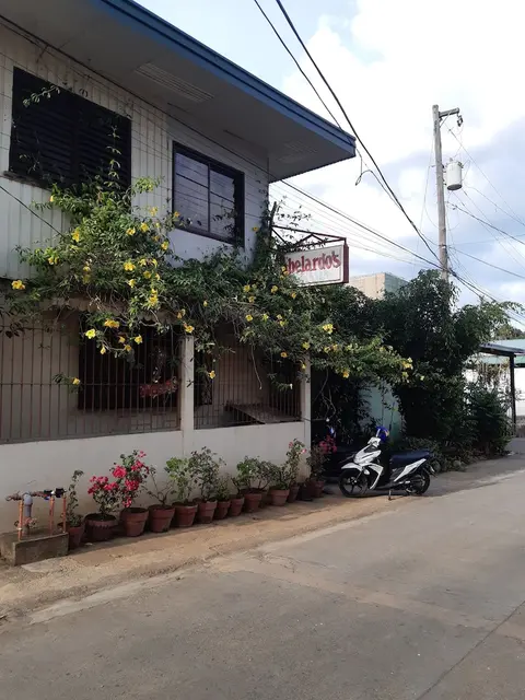 OYO 633 Abelardo's Pension House