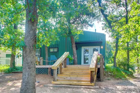 Shawnee Cabin w/ On-site Reservoir Access!