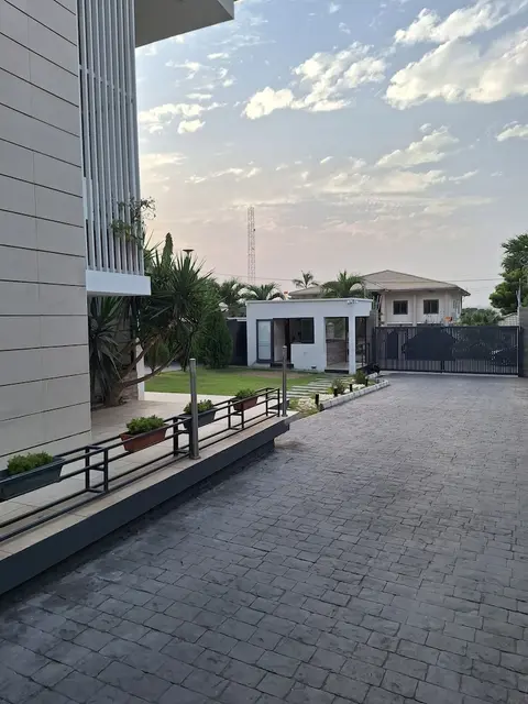 Victor Regents Residence
