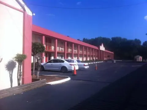 Budget Inn