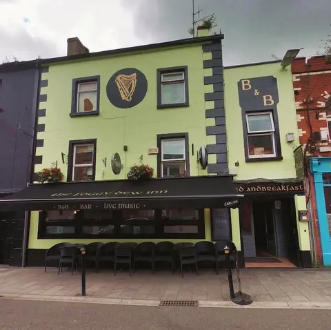 The Foggy Dew Inn
