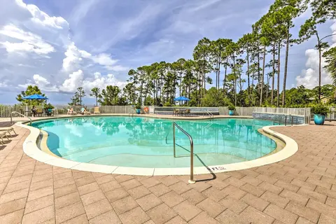 Family Beach Getaway in St Teresa: Bike to Ocean!