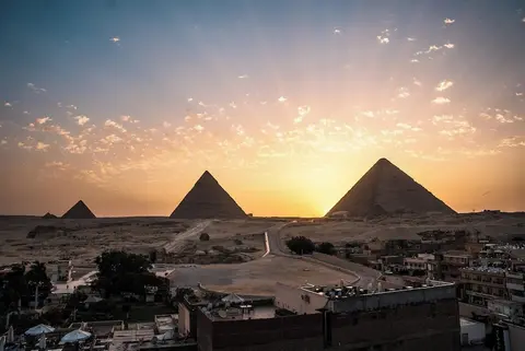 12 Abou Al Hool Al Seiahi