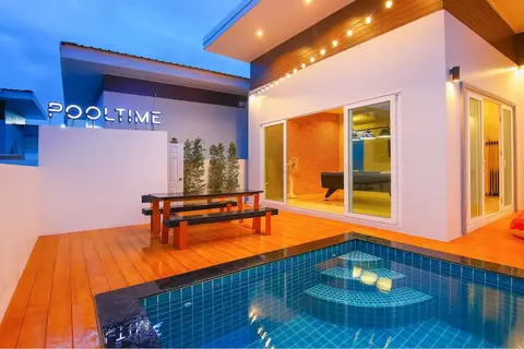Pooltime Villa