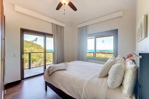 Luxury Home w/ Views & Infinity Pool: Near Beach!